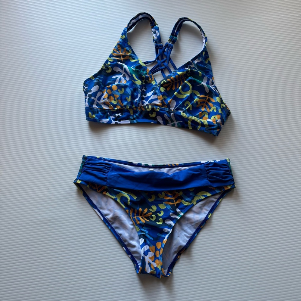 Blue and Green Bikini - Picture 1 of 3